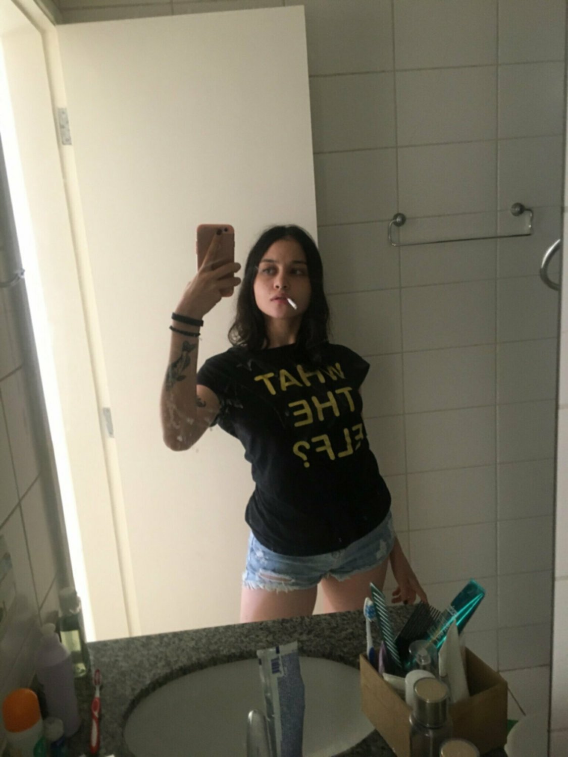 20yo luisa submitted #x1IzEXPZ