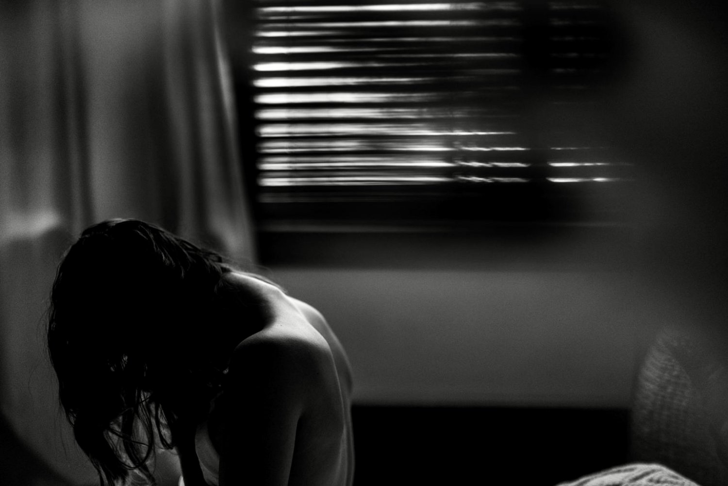 Perky brunette boudoir #78O2M0nM